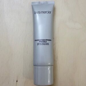 Laura Mercier Foundation Primer Protect, SPF 30 sunscreen, only used twice